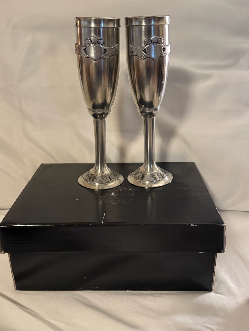 NIOB Mullingar Pewter Claddagh Champagne Flutes 8” Boxed Monogram “F”